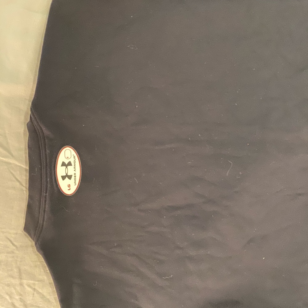 Men’s Under Armour base layer